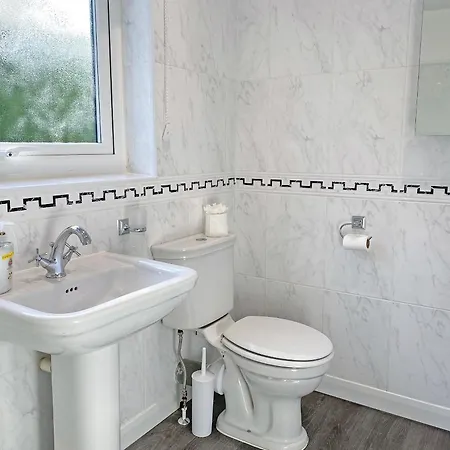 Holiday home Fourwinds